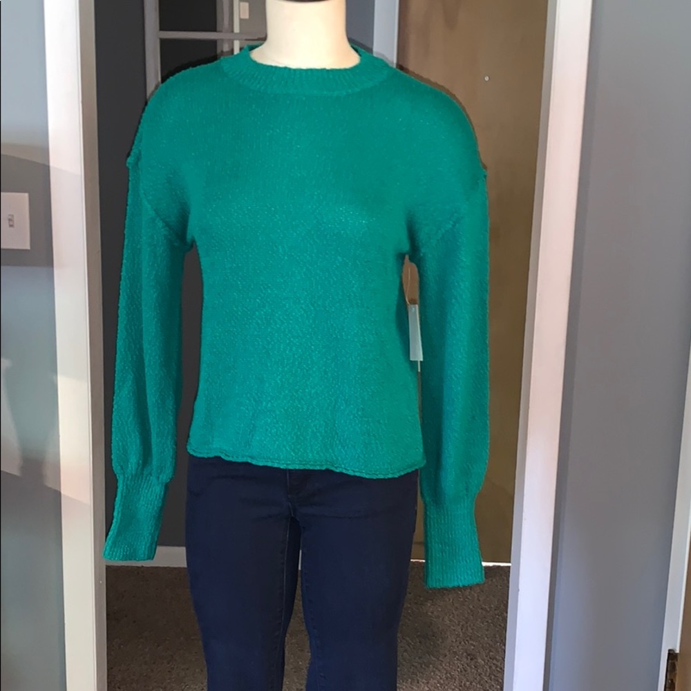 Green sweater woman’s new small